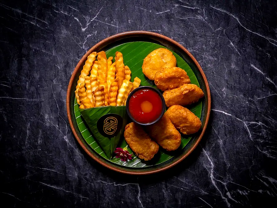 Chicken Nuggets & Fries