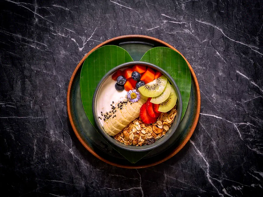 Granola & Greek Yoghurt