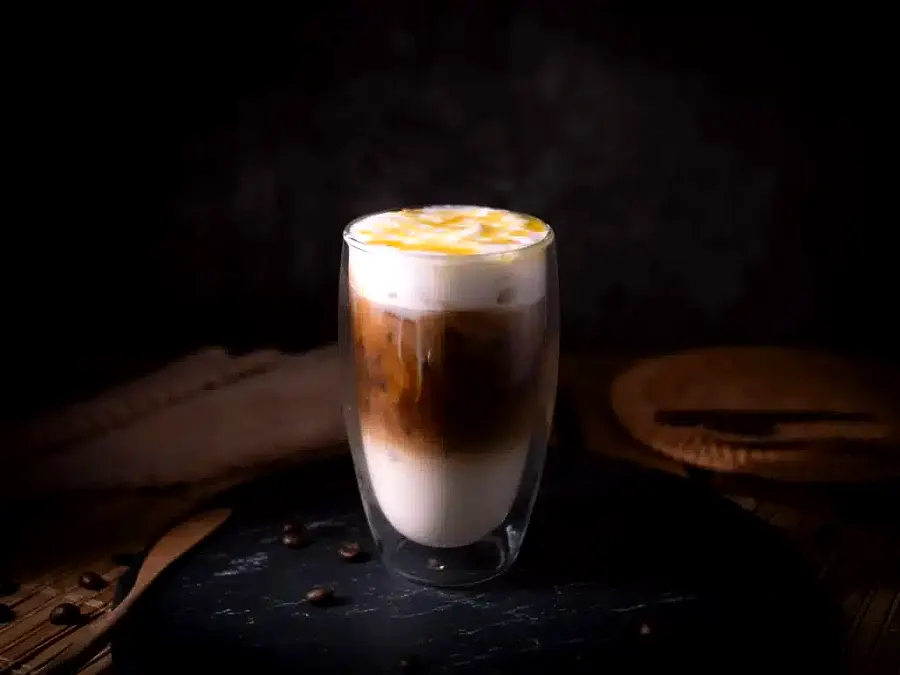 Iced Caramel Macchiato