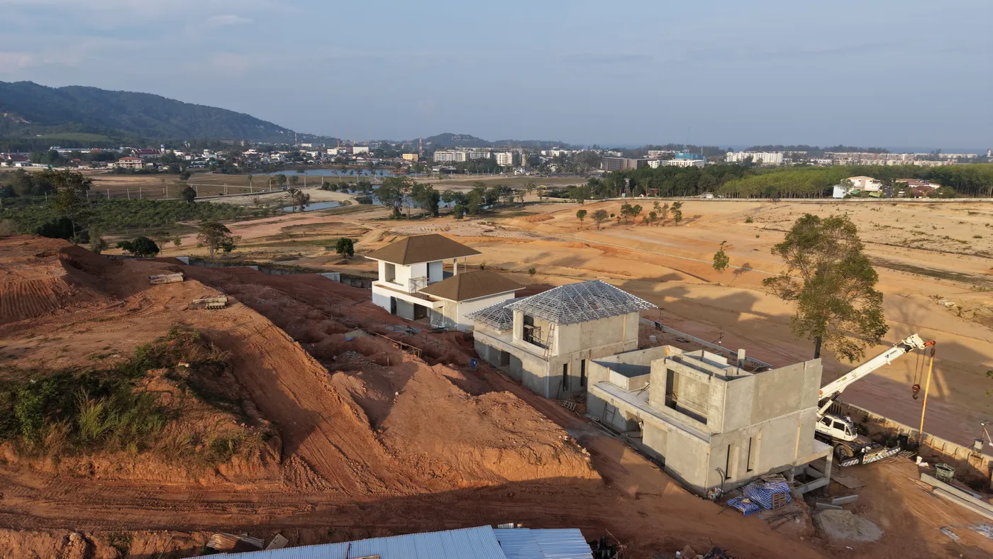 KĀHLĪ Hillside Villas ระหว่างก่อสร้าง กุมภาพันธ์ 2026