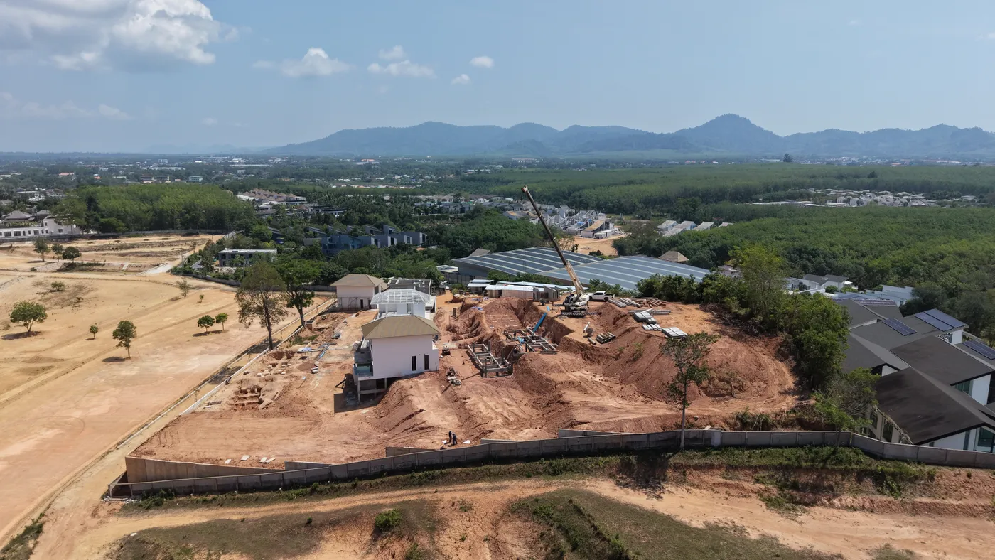 2026年3月時点、建設中の KĀHLĪ Hillside Villas