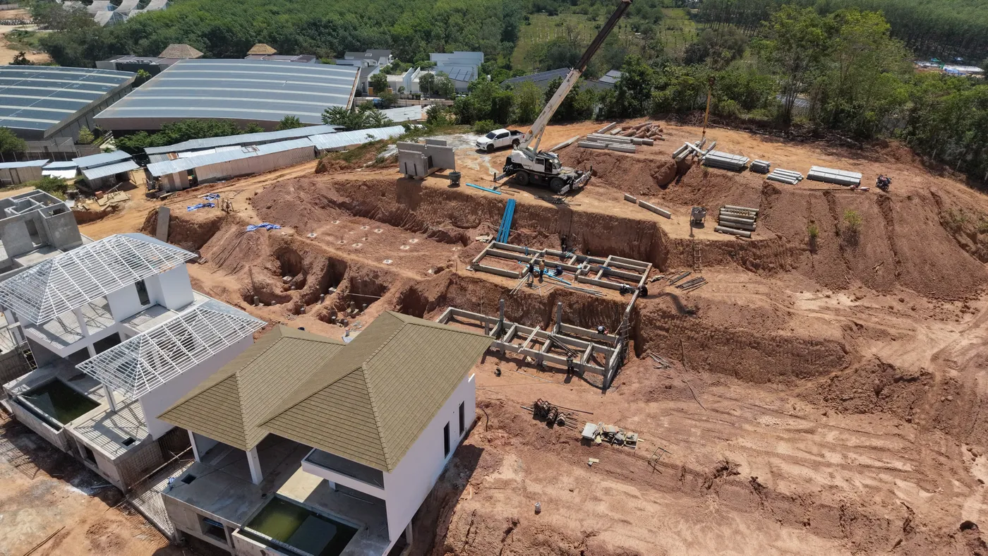 KĀHLĪ Hillside Villas ระหว่างก่อสร้าง มีนาคม 2026