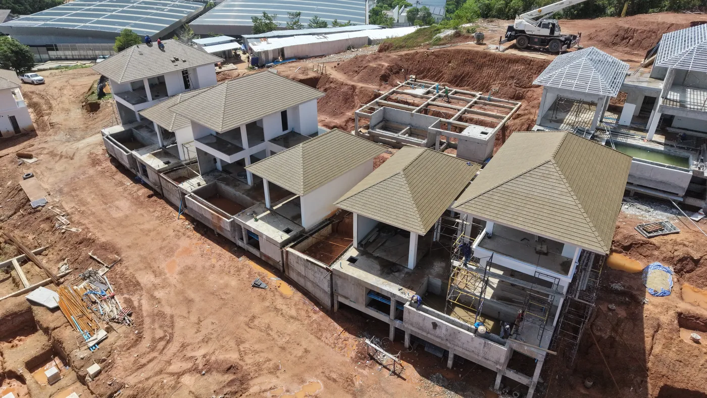 KĀHLĪ Hillside Villas ระหว่างก่อสร้าง พฤษภาคม 2026