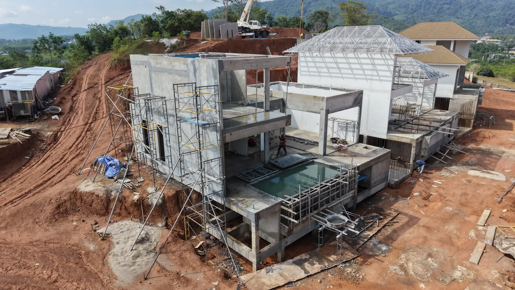 KĀHLĪ Hillside Villas under construction, 1 April 2026