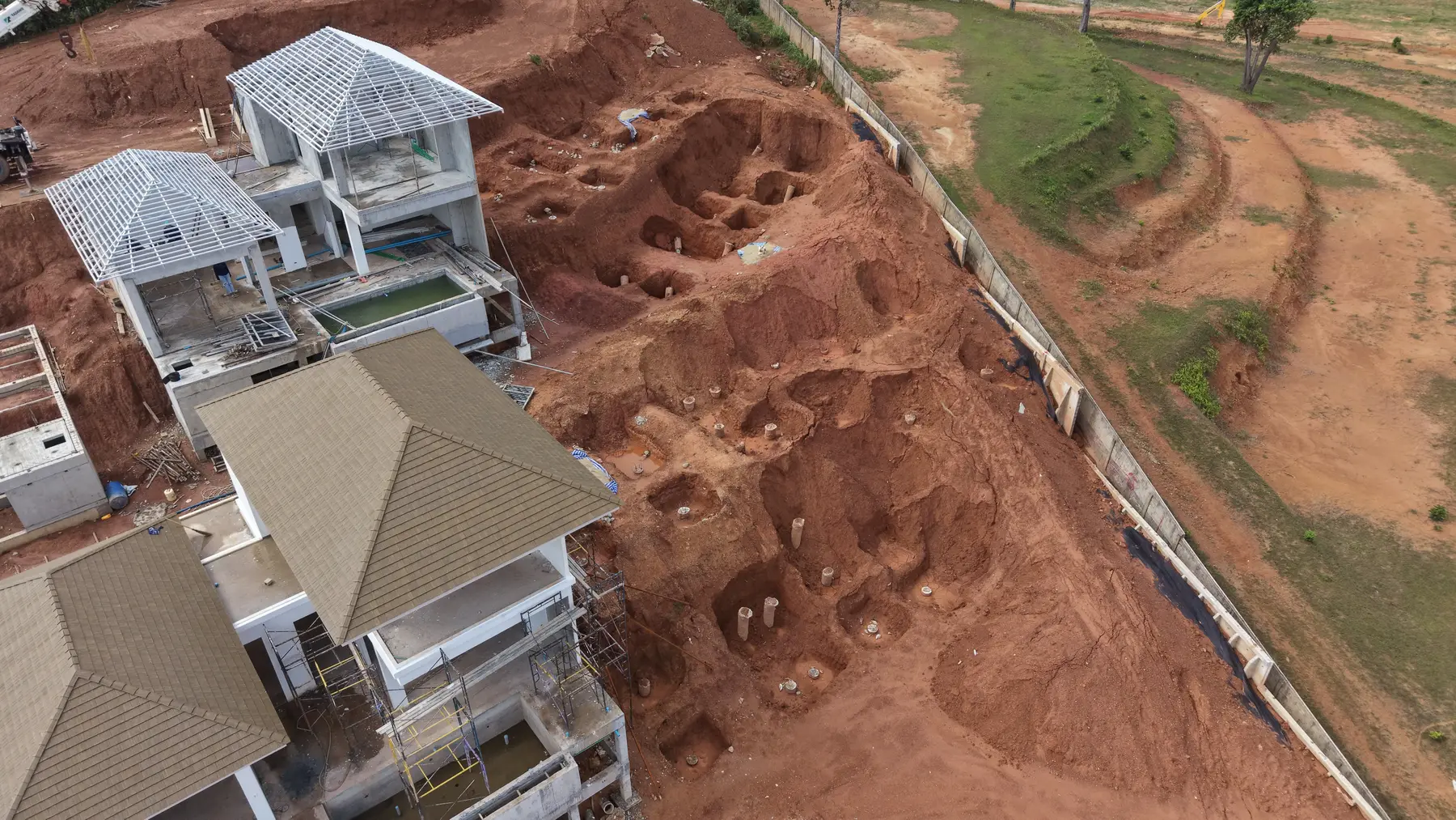 KĀHLĪ Hillside Villas в процессе строительства, 28 мая 2026