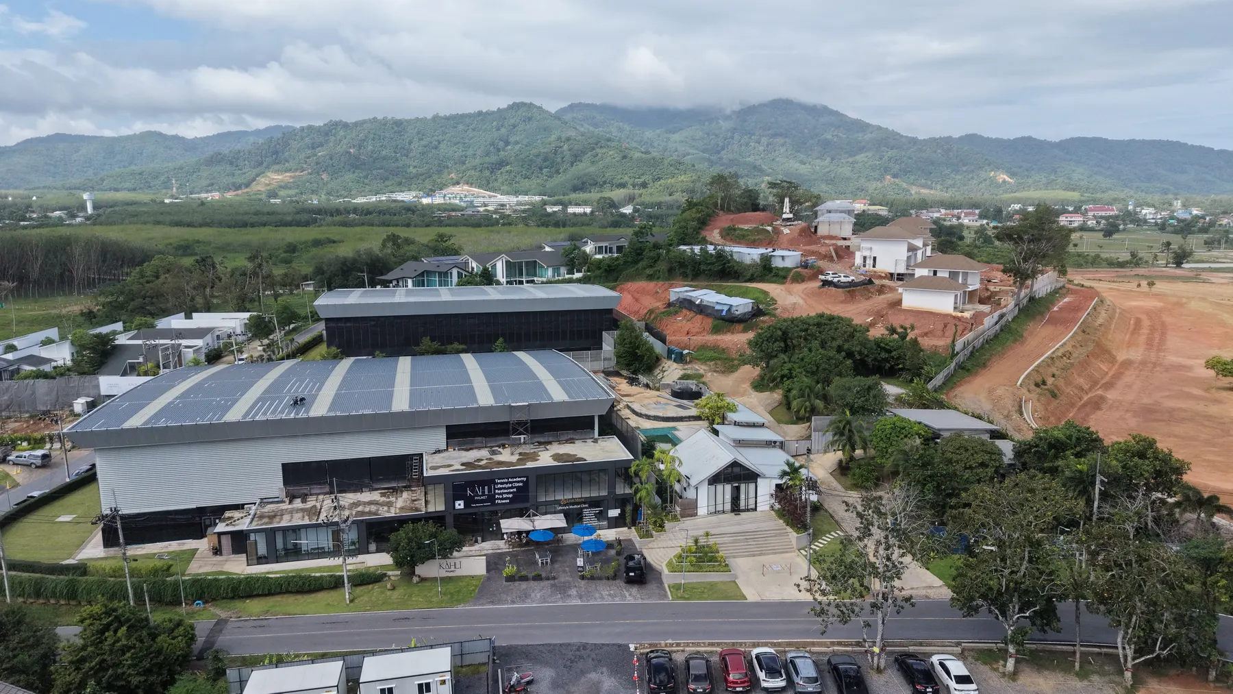 KĀHLĪ Hillside Villas в процессе строительства, 28 мая 2026