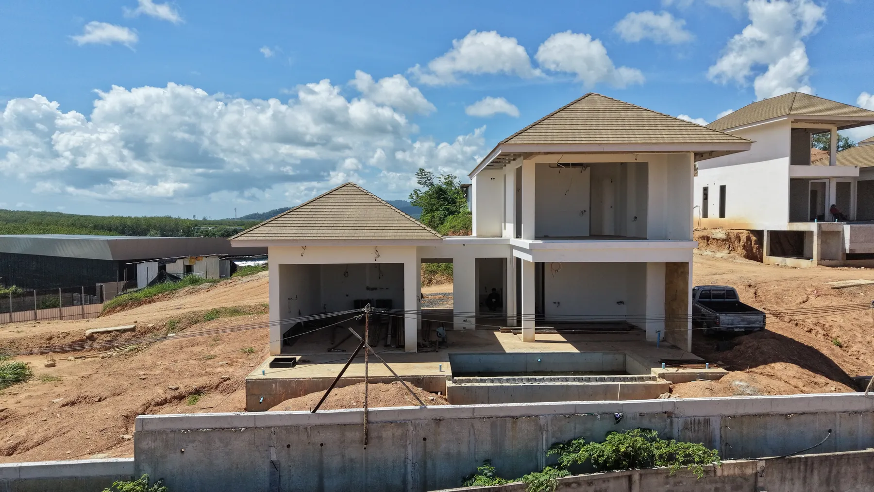KĀHLĪ Hillside Villas в процессе строительства, 21 июля 2026