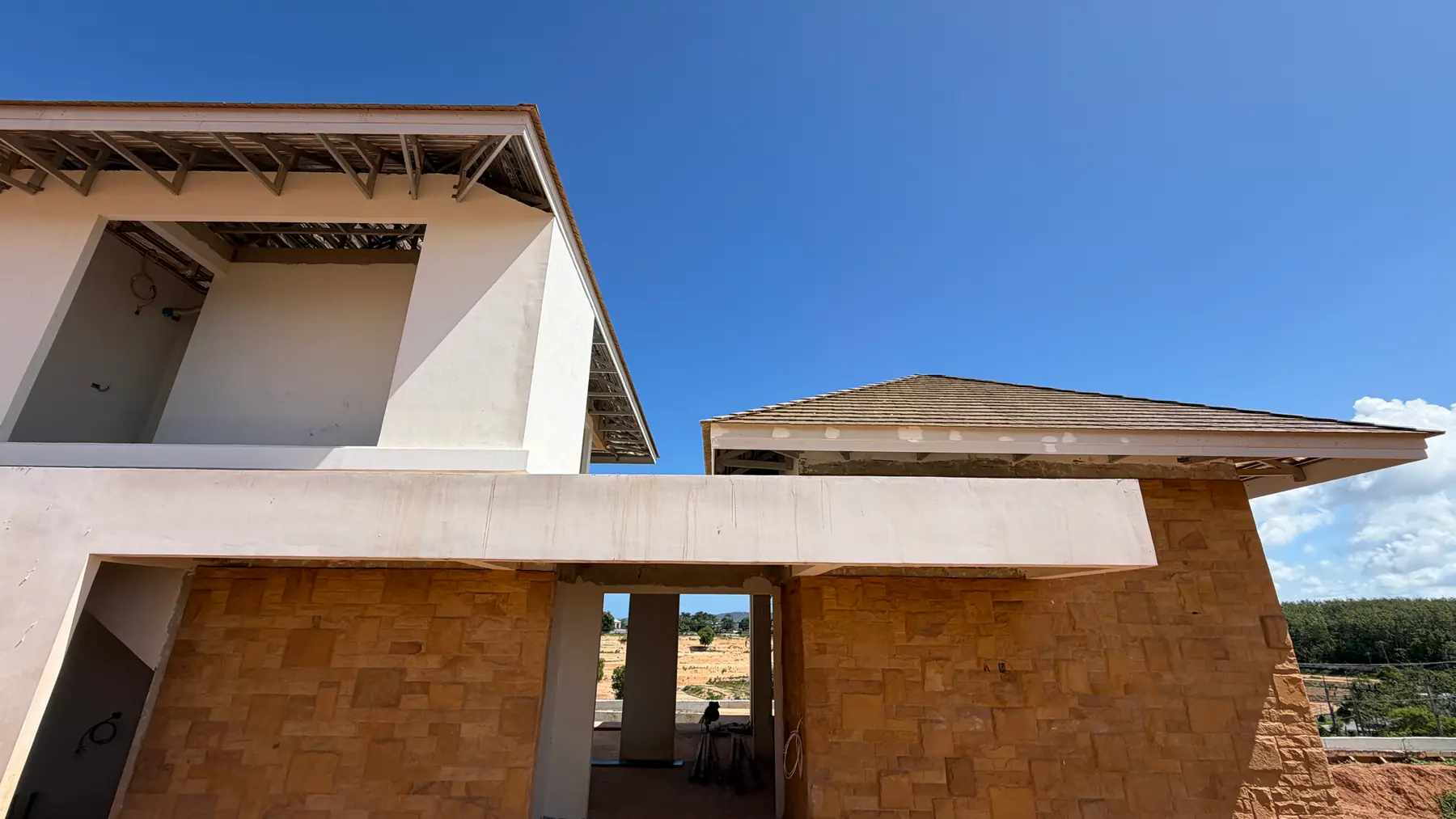 KĀHLĪ Hillside Villas в процессе строительства, 21 июля 2026
